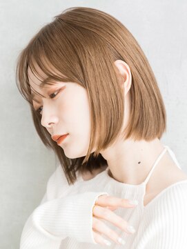 トッカ ヘアアンドトリートメント 難波店 ぱつっとミニボブ