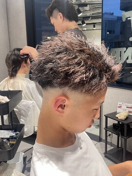 ネクストゼロ(NEXT zerO) かきあげアップバング