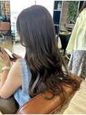 オリーブブラウン