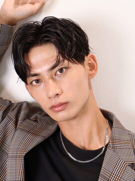 ネイビー(NAVY) 大人のツヤ髪センターパート ビジネスヘア