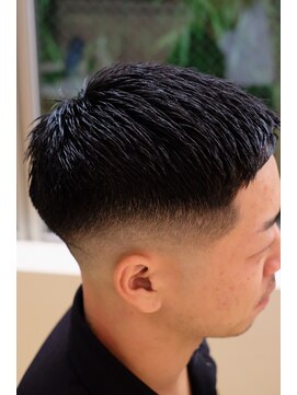 イーピーアザブ(EPAZABU) 一度やるとハマっちゃうよねスキンフェードスタイル