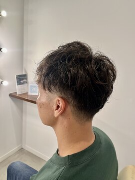 アフェクテュー 春日店(affectueux) 20代30代40代メンズパーマスタイル