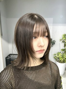 ヴェイン 渋谷(vain) イルミナカラーレイヤーカット顔まわりカットナチュラルクール