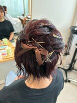 ファムバイアヴァンス(Femme by AVANCE.)&nbsp;ラメとリボンのキュートアレンジ