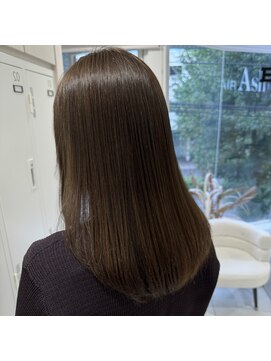アッシュ 二俣川南口店(Ash) ミディアムヘア×ナチュラルブラウンカラー