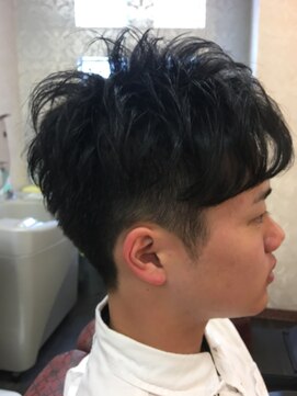 エスエムアールツー(SMR2) ☆メンズネープレス刈り上げツーブロック☆