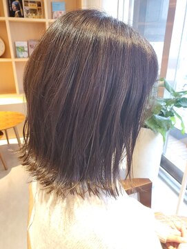 アンベント(unbent) 外ハネボブ/グレージュ