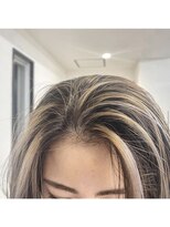 ロビィ 浦添店(LOBY)&nbsp;グレージュハイライト