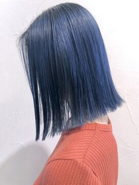 アイティー バイ アルバム 中野店(IT by ALBUM) ディープブルーボブ_くびれミディイヤリングカラー_ba318691