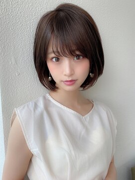 アフロート ディル(AFLOAT D'L) 大人かわいい小顔ボブ ひし形シルエット カーキグレージュ