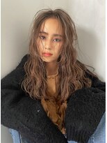 ルーム(Loom.)&nbsp;癖毛風波巻きハイライト