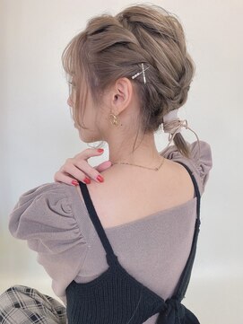 ルービック 豊中(Rubik's) #後れ毛#透け感ミディアムアレンジ