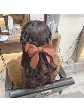 ヘアセット アリエス 新宿駅前店(aries) 編み込みハーフアップ