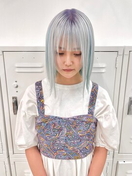 カシェル(cashel kishaba) ホワイトカラー×インナーターコイズ