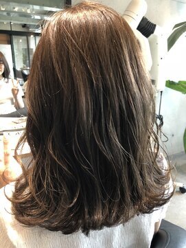 バルバオ サロンドベレーザ 大須(BALBAO salon de belleza) お客様スタイル21