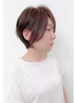 アッシュ 十日市場店(Ash) ツヤショート