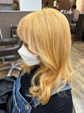 ベルプロッドバイアルター 千葉(bel. prod by aL-ter) 【bel.高野】グレージュカラー/シルキーベージュ/斜めバング