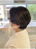 髪に優しい白髪染めで、艶のあるショートヘアスタイル♪/心斎橋