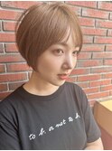 色っぽショート/丸みシルエット/くすみベージュ/大人ガーリー