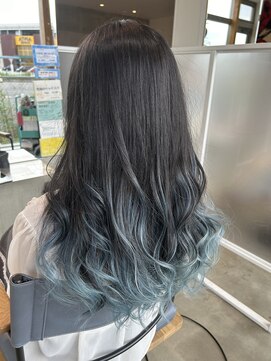 エイトオオブ(EIGHT OBU) 【Eight 大府】淡い色味 ペールブルーグラデーション☆