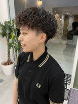 エマン(AIMANT)&nbsp;ツイストスパイラルパーマ