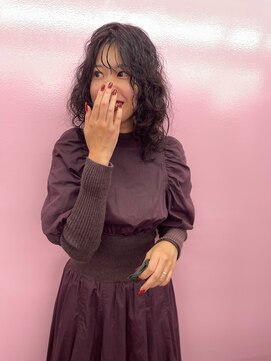 キジ(KIJI) ミディアムパーマ/レイヤーパーマ