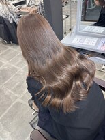 ペレ 栄 アネックス(PELE栄ANNEX) 韓国 くびれロング レイヤー ワンホンヘア 小顔前髪