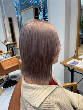 ユニ バイ マグ 長野店(Uni.by Mag) " 透け感抜群" ダブルカラー ミルクティーピンクベージュ