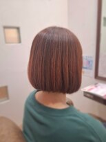 ロマン バイ ルームス(浪漫 by ROOMS) まとまりやすくお手入れ簡単、前下がりボブ【浪漫byROOMS小西】
