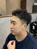 ザ クラン バイ ヘッドライト 仙台長町店(THE CLAN by HEADLIGHT) 【長町/朝のセットが楽になる】メンズショートパーマ