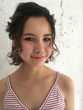 シーン 池袋(scene.) scene.【シーン】【4/1 NEW OPEN】ショートルーズハーフアップ