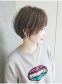 フェザーバングが可愛いショートスタイル☆