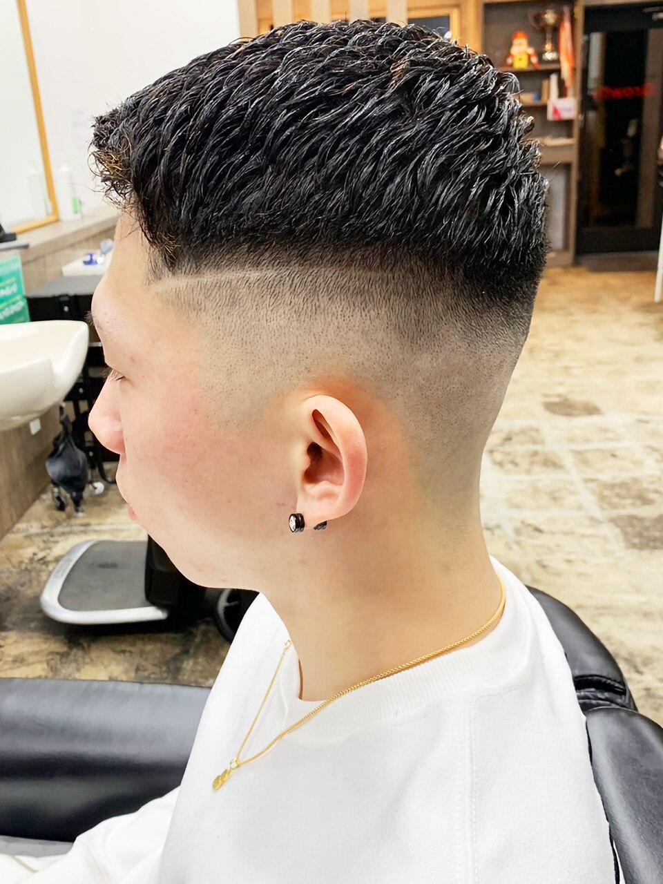 20代30代40代メンズツーブロック刈り上げ短髪ワイルド：L181912348