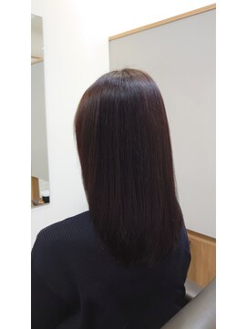 ヘア アトリエ ヴィヴァーチェ(hair atelier Vivace) ツヤサラ　セミディ