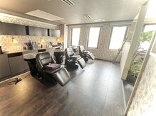 ヘア カンパニー トワ 千葉店(TOWA)の雰囲気（千葉/千葉駅/ブリーチなし/ダブルカラー/ヘッドスパ/学割U24）