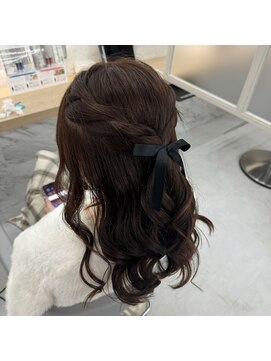 ユアーズヘア 新宿三丁目店(youres hair) 編み込みハーフアップ
