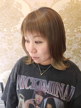 新色カラー!アースベージュ レイヤーボブ