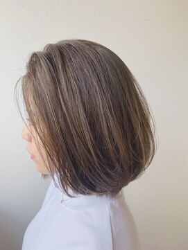 ニィー バイ ディコ(nii by Dico) 【白髪ぼかしハイライトベージュ】#井尻#白髪ぼかしハイライト