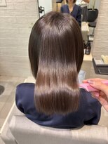 ステア ケース(stair case)&nbsp;乾かすだけで艶々美髪　髪質改善ストレートパーマ