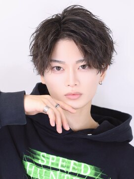 リップス 池袋(LIPPS) 波巻きツイスパセンターパート