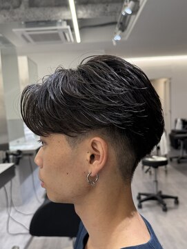 ビカムメンズヘアー 栄店(become men's hair) 曲がる縮毛矯正センターパート名古屋栄