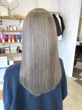 シェル 津山の手店(shel) 透明感グレージュカラー