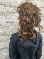 アーシャム(Arsham) ヘアセット+ヘッドスパ