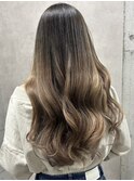 黒髪クラゲヘアーオリーブグレー小顔ココアベージュ