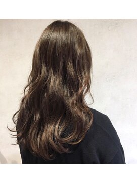 ライフ ウィズ ヘア(LIFE with HAIR) 透け感のある波巻きロング