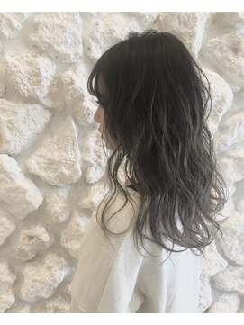 モアナ バイ ヘッドライト 沖縄豊見城店(Moana by HEADLIGHT) ナチュラルグラデーションカラー#アッシュ#大人かわいい