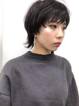 カフネ ジュントス ヨロ(Cafune' juntos YOLO) マッシュウルフネイビーカラースロウカラー