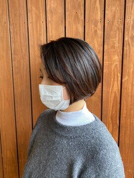 ローグ(Looog) 「Looog＊」本田翼風前下がり 小顔ショートボブ