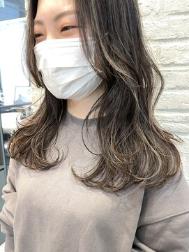 マール(MAAR) コントラストハイライト/顔まわりレイヤー