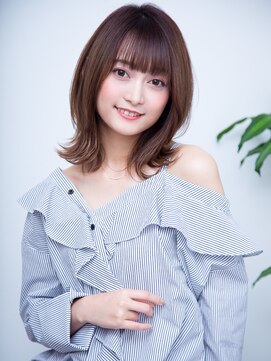 エニル(enil) 軽さの際立つレイヤーくびレディ